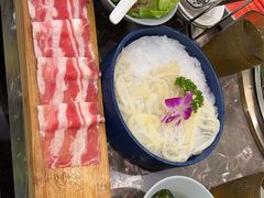 -刘一手重庆火锅(万达广场店)
