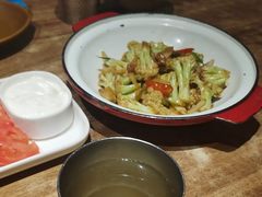 -耶里夏丽·丝路新疆菜·清真食品(徐汇南丹东路臻选店)