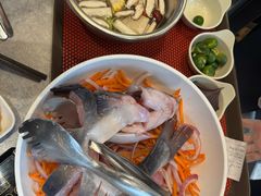 -柳州肥姨妈大骨螺蛳粉(沙河店)