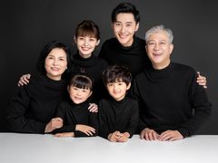 -iF摄影•全家福•证件照•形象照(南山店)