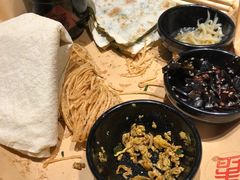 -丁里羊肉小镇(天鹅湖总店)