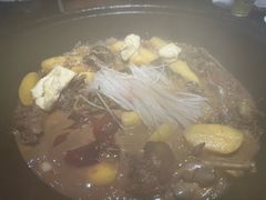 -鱼窝棚柴火铁锅炖(富山屯店)