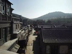 -清风小镇闯关东影视基地