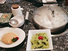 -一席地·本地鸡窝·杭帮鸡火锅(萧山银隆百货店)