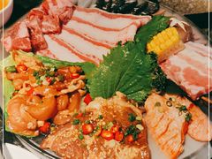 -嘿嘟嘟·肋条烧肉放题(爱融荟城店)