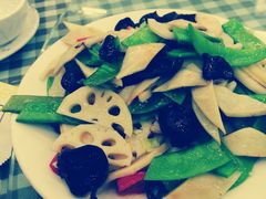 -烁佳海鲜大馅饺子