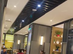 -荷花亭·湖北融合菜(十堰武商MALL店)