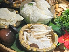 -菌彩云南野生菌火锅(万达广场店)