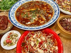-佬缸炮江湖川菜(玉林店)