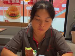 -必胜客(大宁路店)