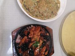 小磨豆腐-胡老三家土菜馆·老店地方特色菜·招牌茅山地锅老鹅
