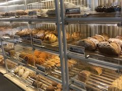 -85度C(生甜甜圈研究工坊·上海局门店)