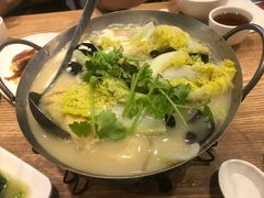 -裕记烧腊连锁餐饮(国商分店)