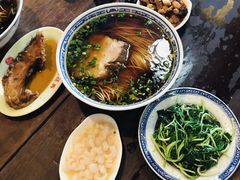 -同得兴 Since·1995 传统苏式面馆(嘉馀坊店)