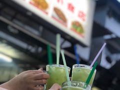 -黄亚华小食店(Jalan Alor)