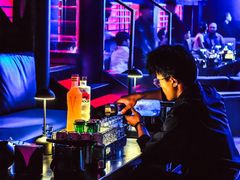 -赤红音乐现场(浦东金桥路店)