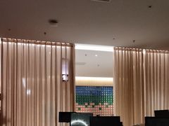 -裕龙汤泉