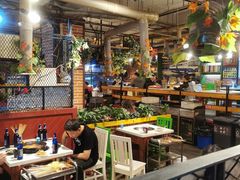 大堂-钢管厂歆瑞源油卤串串香(春熙路太古里店)