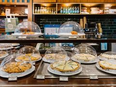 面包甜点陈列柜-Pie Bird(新闸路店)