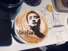 -为你钟情咖啡馆(春熙路太古里步行街店)