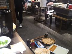 -红九格老火锅(三峡广场店)