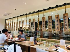 大堂-上关雪東北菜(中房金谊店)