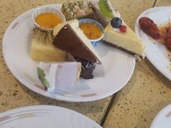 小蛋糕-汇泉王朝大饭店-旋转餐厅(南海路店)
