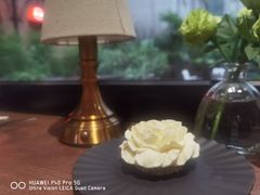 -潮一不贰·法式甜品·生日蛋糕·西式简餐(外滩店)