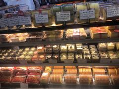 -红宝石·鲜奶小方·海派西点房(浦三店)
