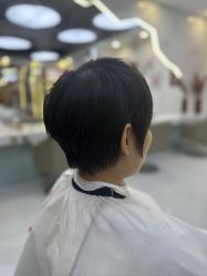 -虫二·专注健康烫染沙龙