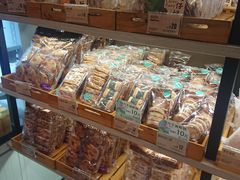 面包甜点陈列柜-圣安娜饼屋