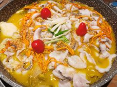 -山城外·非遗酸菜鱼(蜀都万达店)
