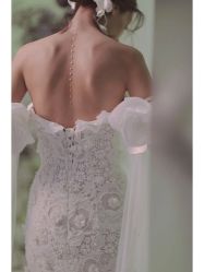 -不晚国际婚纱礼服