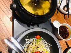 -云海肴·汽锅鸡·云南菜(美罗城店)