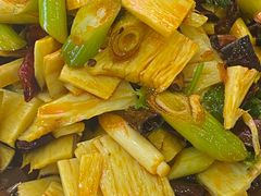 -瑞杰烧烤店·24小时营业(山东路店)