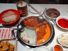 -周师兄大刀腰片火锅(磁器口直营店)