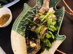 -拉威海鲜市场