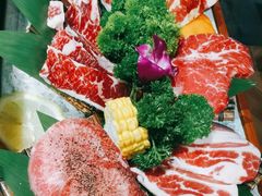 -明洞阿姨·韩式酱蟹烤肉·创意料理(三元桥店)