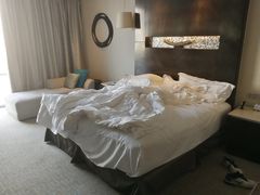 -青岛海尔洲际酒店