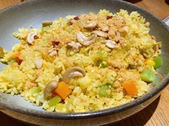 大叻经典菠萝海鲜炒饭-米纸越南小馆(金鹰世界店)