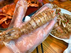 赖尿虾有膏-三妹小龙虾·黄油蟹(华侨城总店)