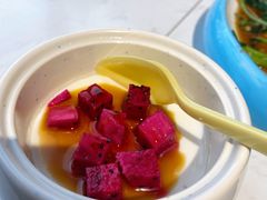 自制秋梨膏配酸奶-小城外婆肴私房菜.家宴聚集点(圆明园颐和园·清河上地店)