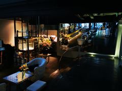 -穹六人间 people 6(岳阳路店)