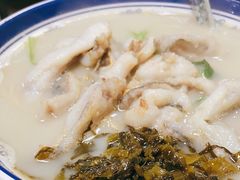 招牌黄鱼面-明呈黄鱼面馆(斜土路店)