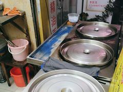-牛师傅广式药膳牛骨汤美食(江南西店)