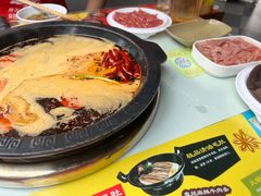 -张大胡子鱼头火锅酒楼(长益路店)