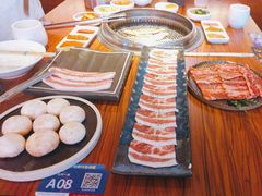 -烧肉一番·新韩式炭火烤肉(大岭山店)