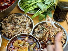 -鸿顺老铁锅美蛙鱼府(解放碑店)
