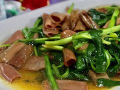 韭菜炒海肠-崴海渔村(虹梅路店)