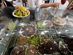 -闫家驴肉老店(华电一校店)